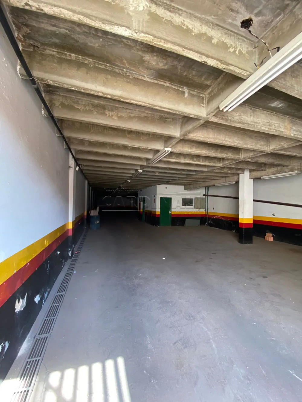 Comercial / Salão em São Carlos , Comprar por R$3.500.000,00