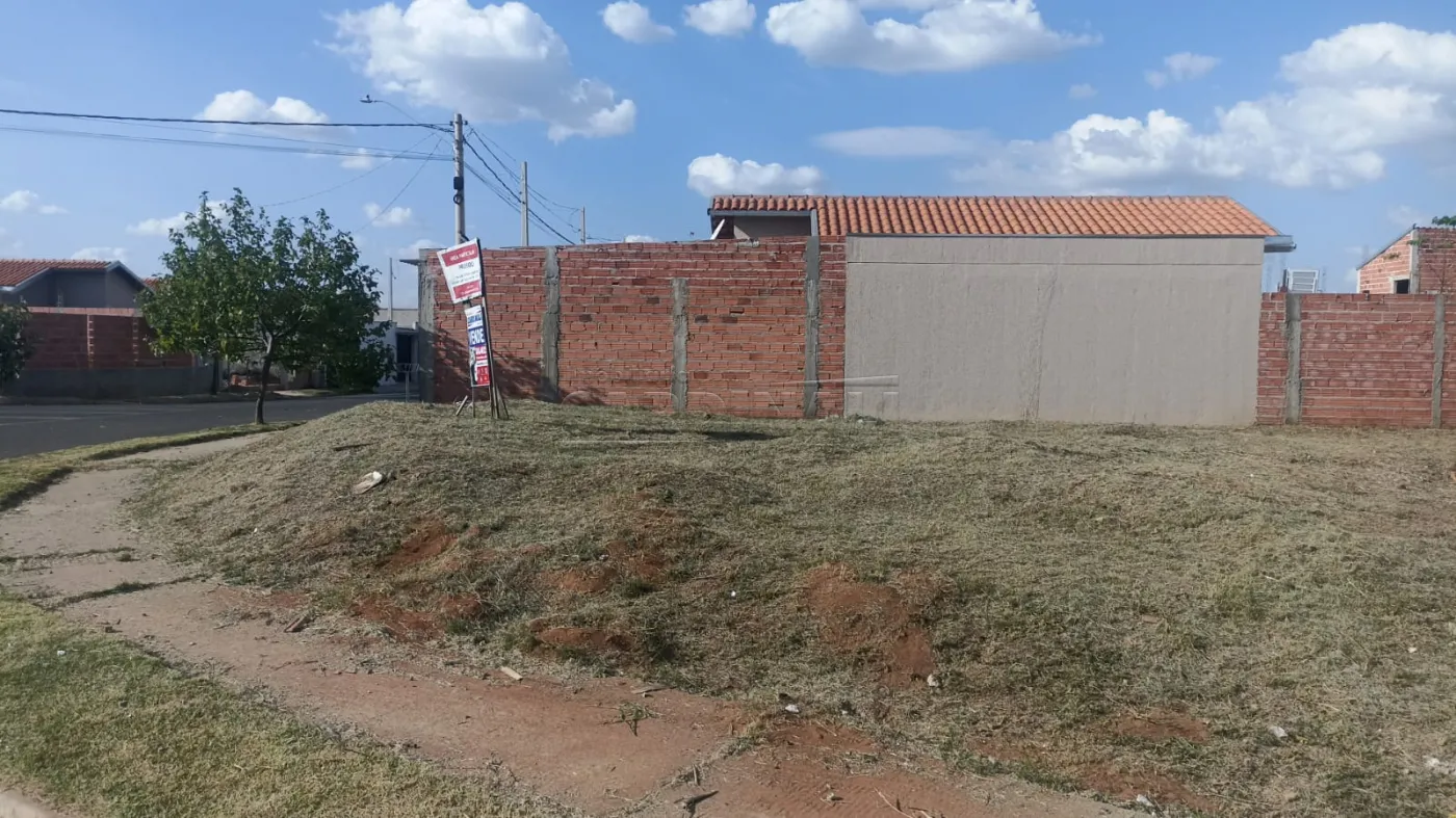 Terreno / Padrão em Ibaté , Comprar por R$121.021,00