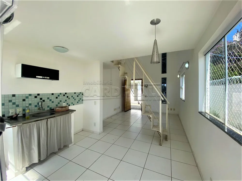 Alugar Casa / Sobrado em S&atilde;o Carlos R$ 1.360,00 - Foto 5