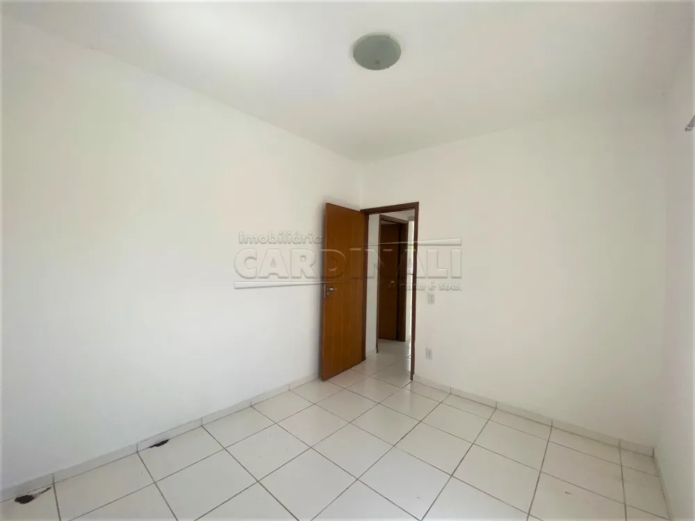 Alugar Casa / Sobrado em S&atilde;o Carlos R$ 1.360,00 - Foto 7