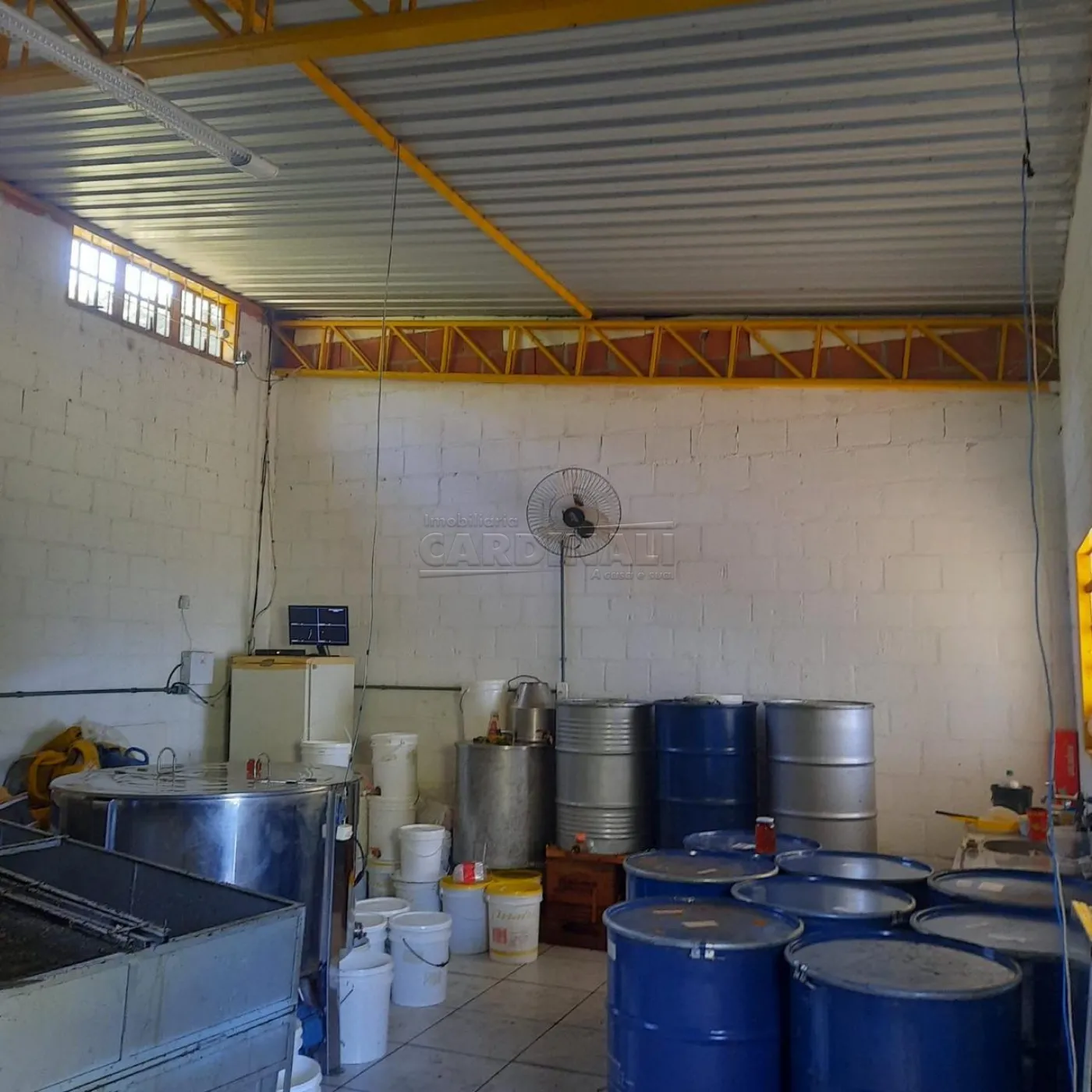 Comercial / Galpão em São Carlos , Comprar por R$500.000,00