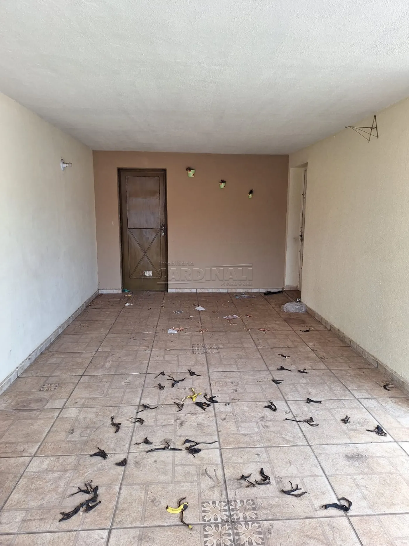 Casa / Padrão em São Carlos , Comprar por R$500.000,00