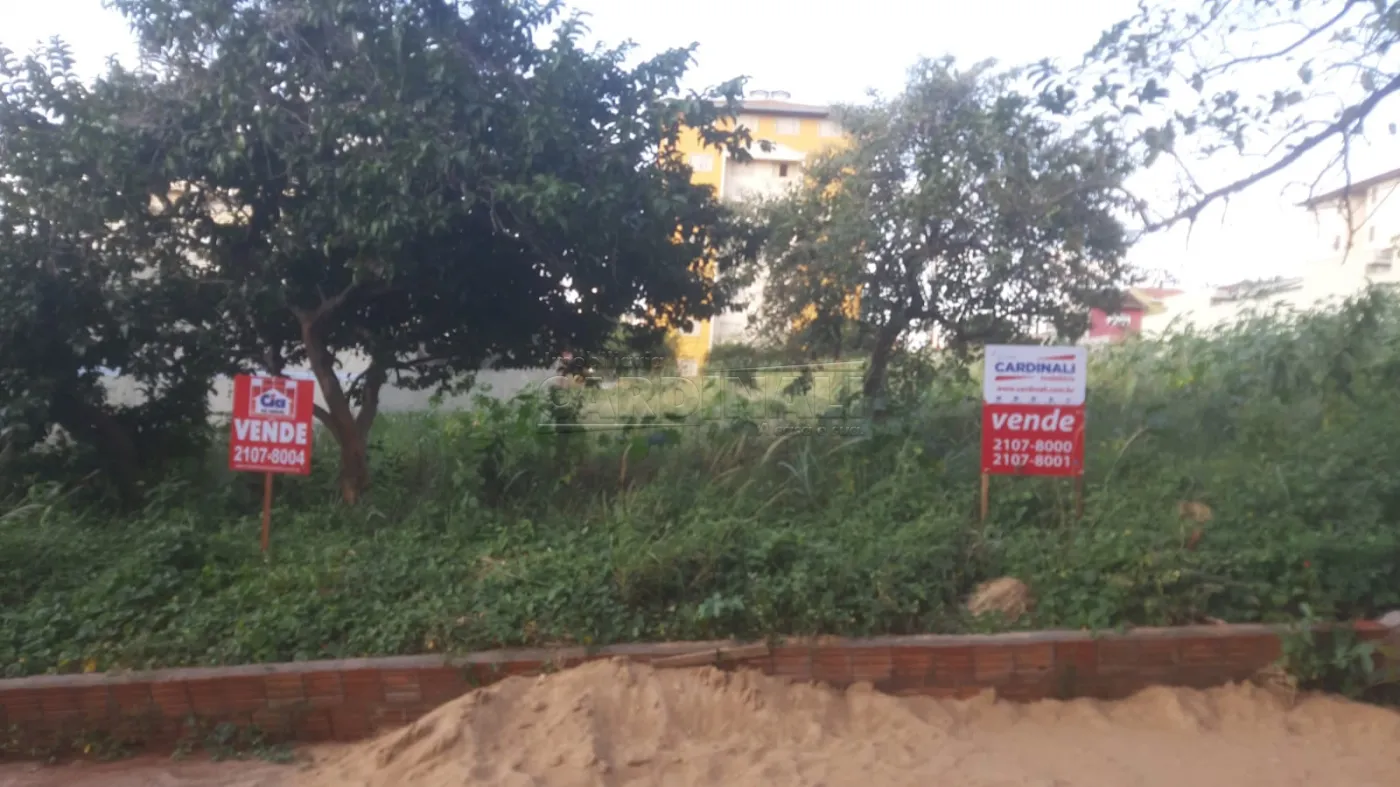 Terreno / Padrão em São Carlos , Comprar por R$205.000,00