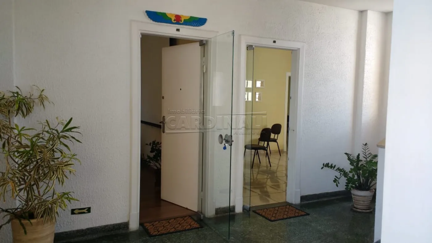 Comercial / Sala / Salão com Condomínio em Campinas , Comprar por R$190.000,00