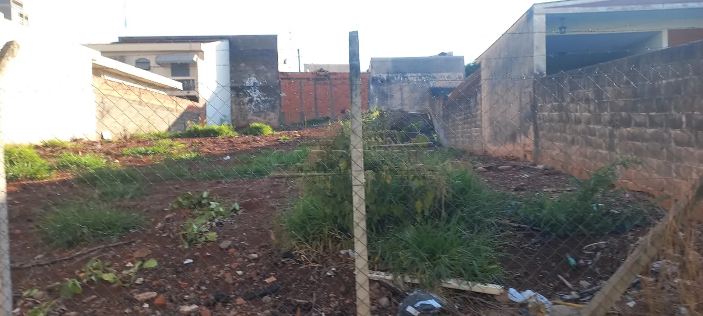 Terreno / Padrão em São Carlos , Comprar por R$543.000,00