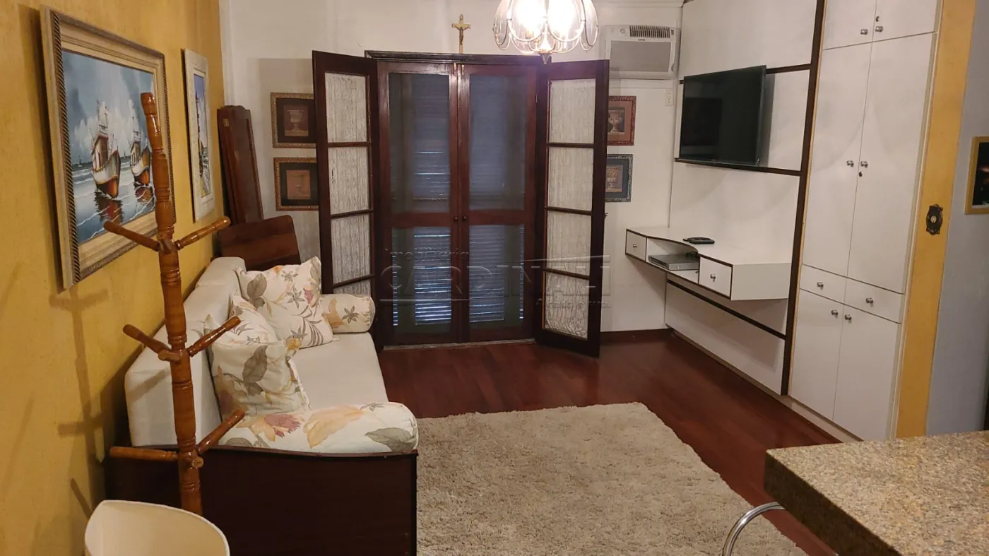 Apartamento / Flat com Condomínio em Águas de Lindóia , Comprar por R$340.000,00