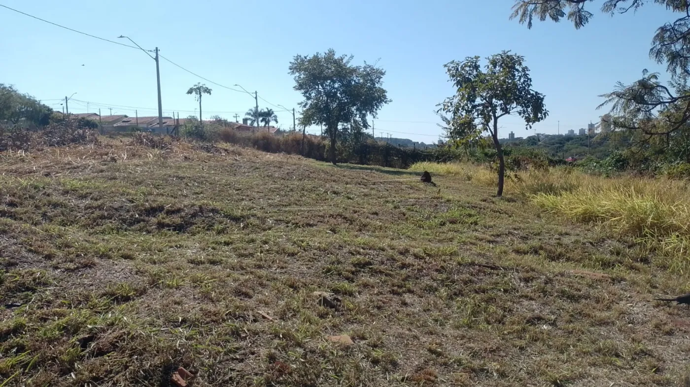 Terreno / Padrão em Araraquara , Comprar por R$190.000,00