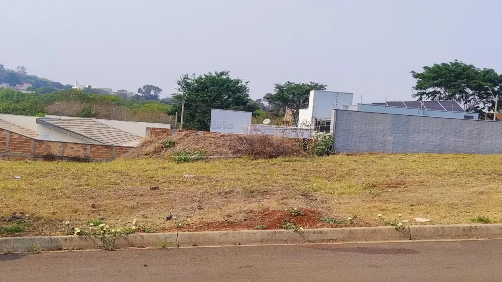 Terreno / Padrão em Araraquara , Comprar por R$128.000,00