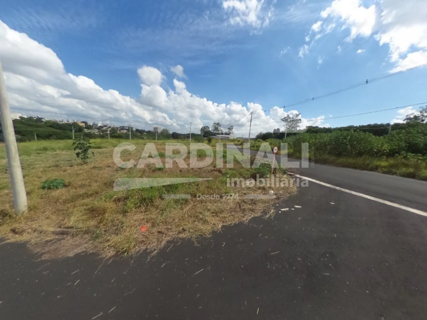 Terreno / Padrão em São Carlos , Comprar por R$229.000,00