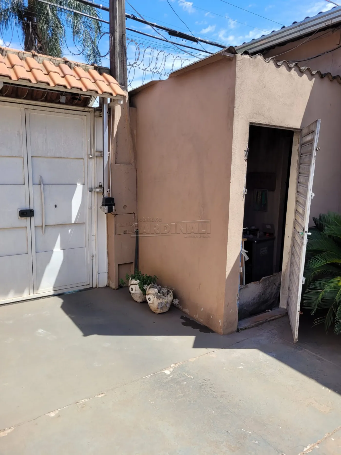 Casa / Padrão em São Carlos , Comprar por R$400.000,00