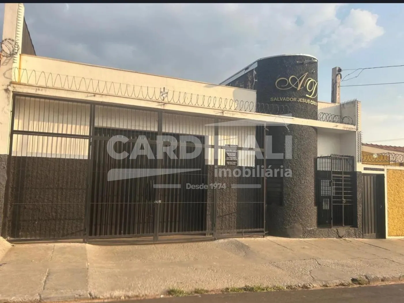 Comercial / Galpão em São Carlos , Comprar por R$380.000,00