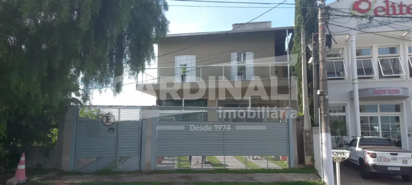 Casa / Padrão em Valinhos , Comprar por R$1.500.000,00