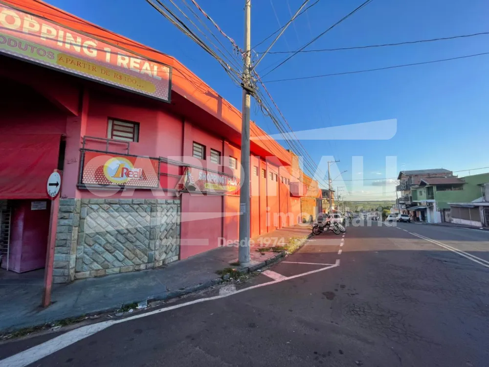 Alugar Comercial / Barrac&atilde;o em S&atilde;o Carlos R$ 6.112,00 - Foto 2