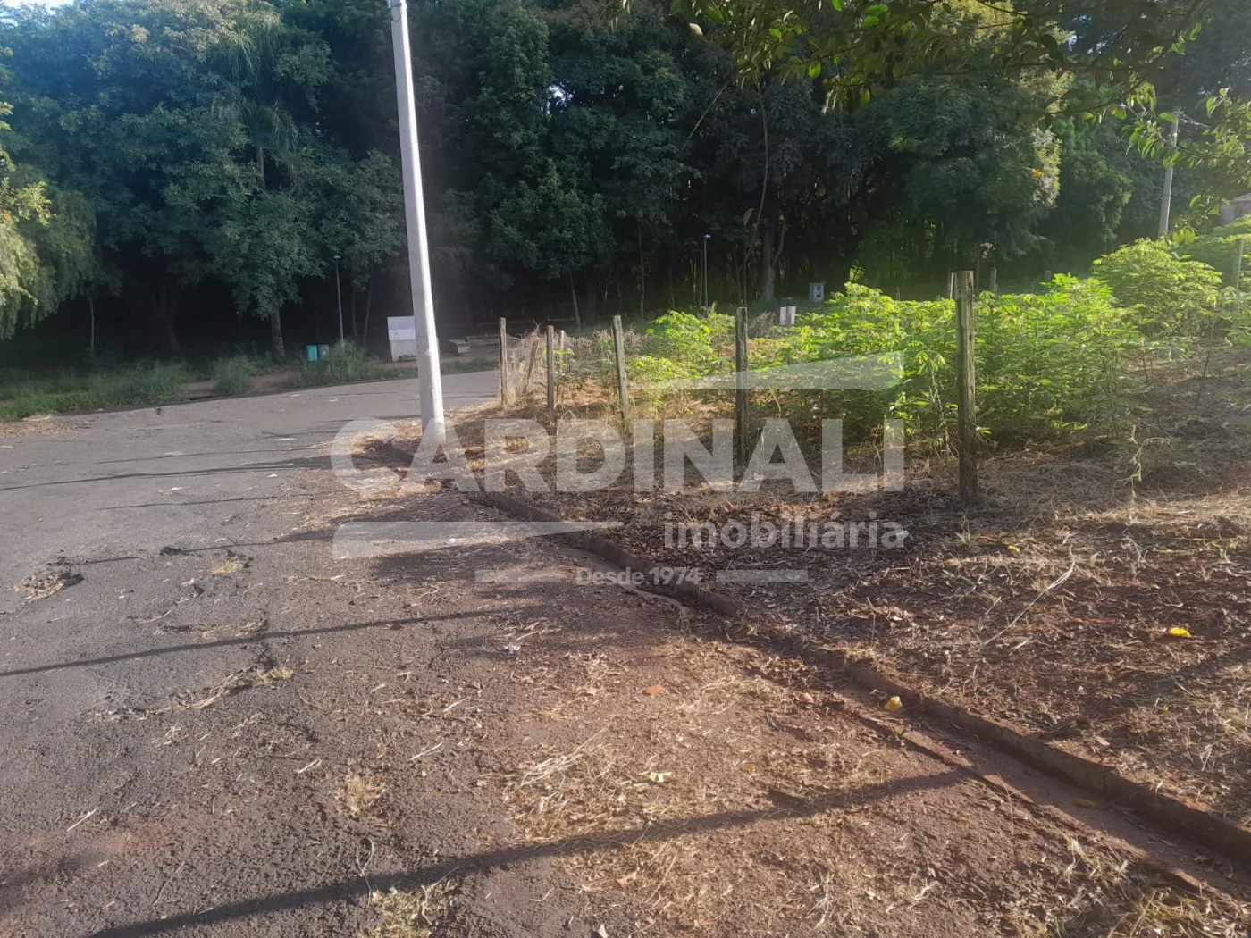 Terreno / Padrão em Araraquara , Comprar por R$165.000,00