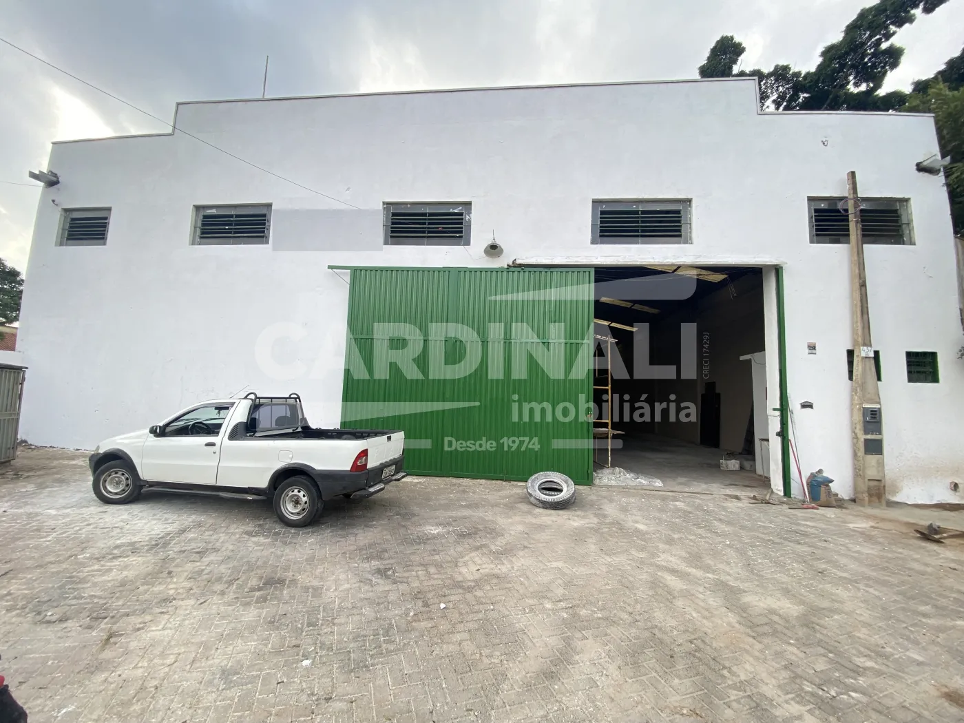 Comercial / Galpão em São Carlos , Comprar por R$1.300.000,00