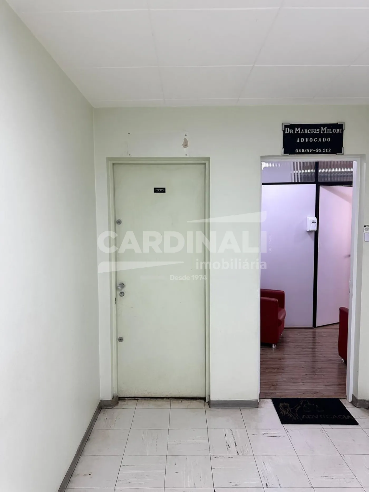 Comercial / Sala / Salão com Condomínio em São Carlos , Comprar por R$149.000,00