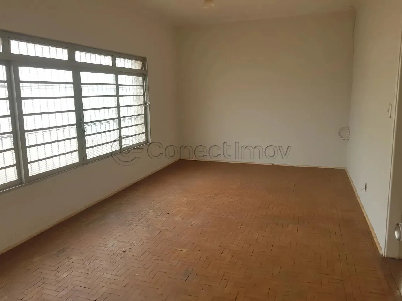 Alugar Casa / Padr&atilde;o em Ribeir&atilde;o Preto R$ 5.000,00 - Foto 2