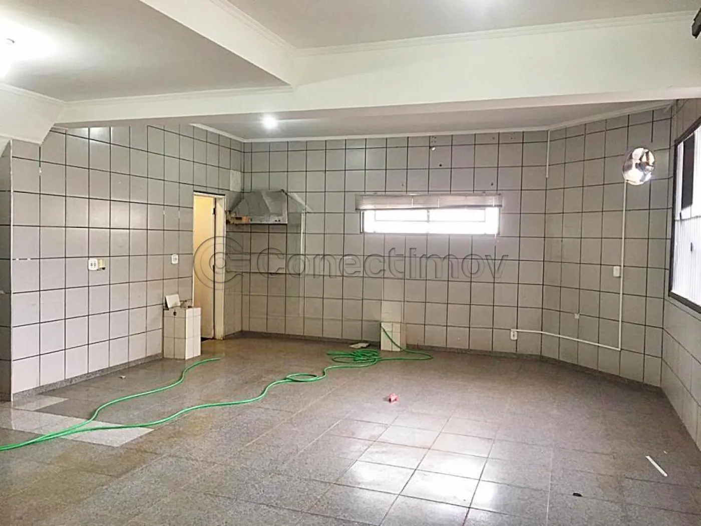 Alugar Comercial / Padr&atilde;o em Ribeir&atilde;o Preto R$ 3.500,00 - Foto 1