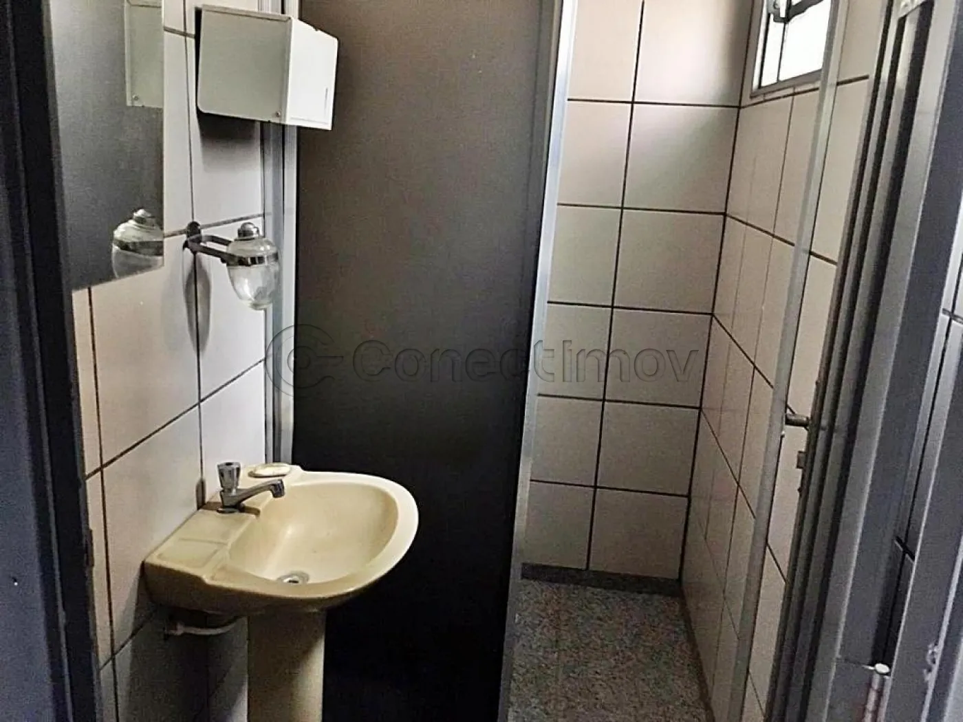 Alugar Comercial / Padr&atilde;o em Ribeir&atilde;o Preto R$ 3.500,00 - Foto 5
