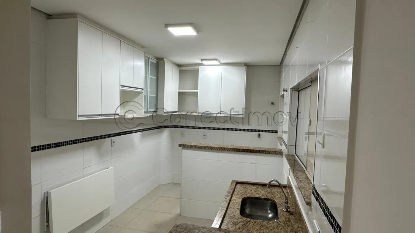 Alugar Apartamento / Padr&atilde;o em Ribeir&atilde;o Preto R$ 3.100,00 - Foto 4