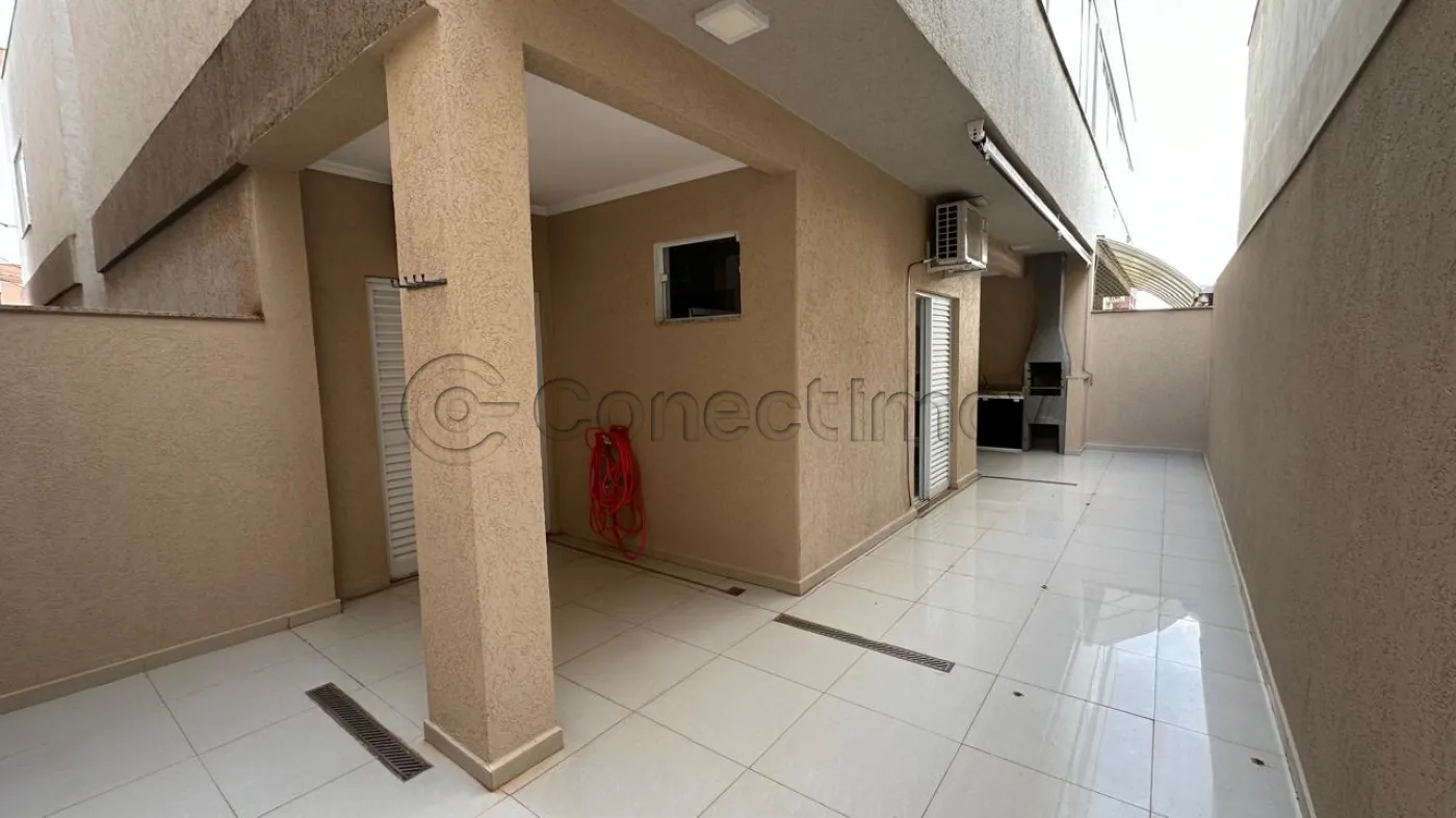 Alugar Apartamento / Padr&atilde;o em Ribeir&atilde;o Preto R$ 3.100,00 - Foto 15