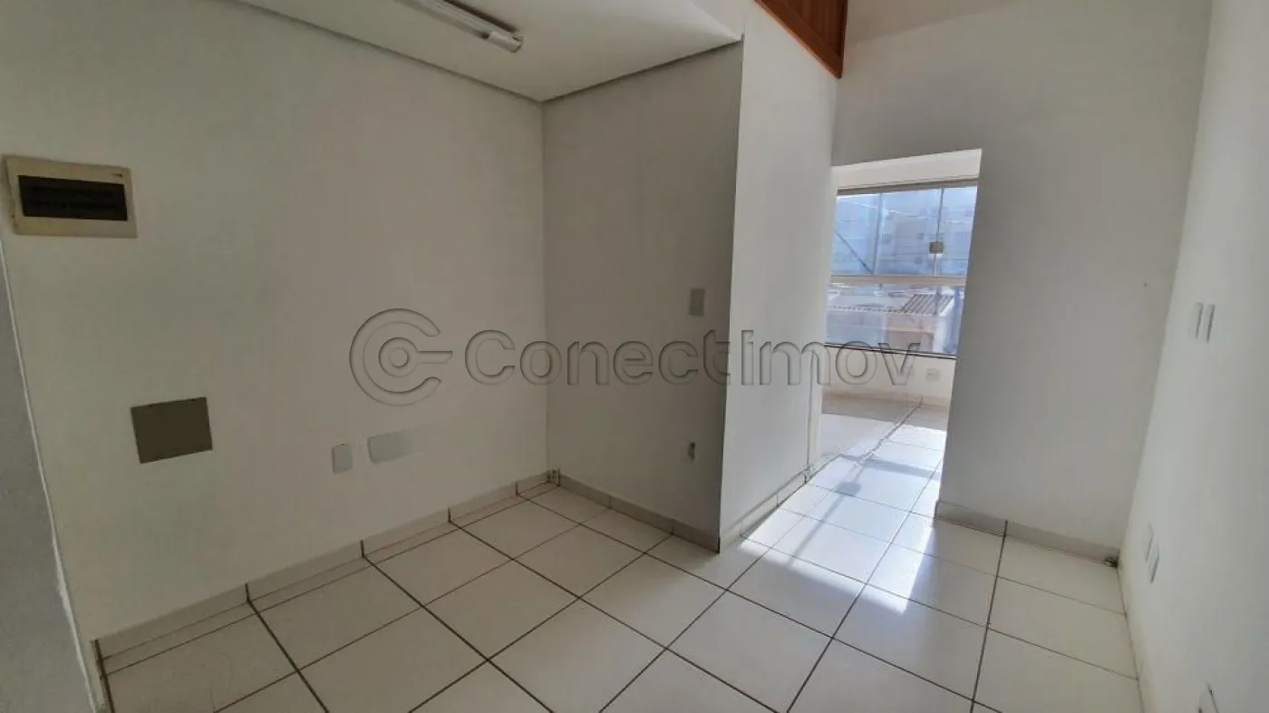 Alugar Comercial / Sala sem Condom&iacute;nio em Ribeir&atilde;o Preto R$ 3.500,00 - Foto 1