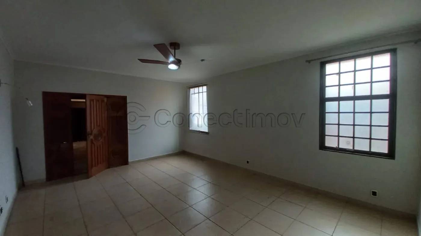 Alugar Casa / Padr&atilde;o em Ribeir&atilde;o Preto R$ 4.500,00 - Foto 5