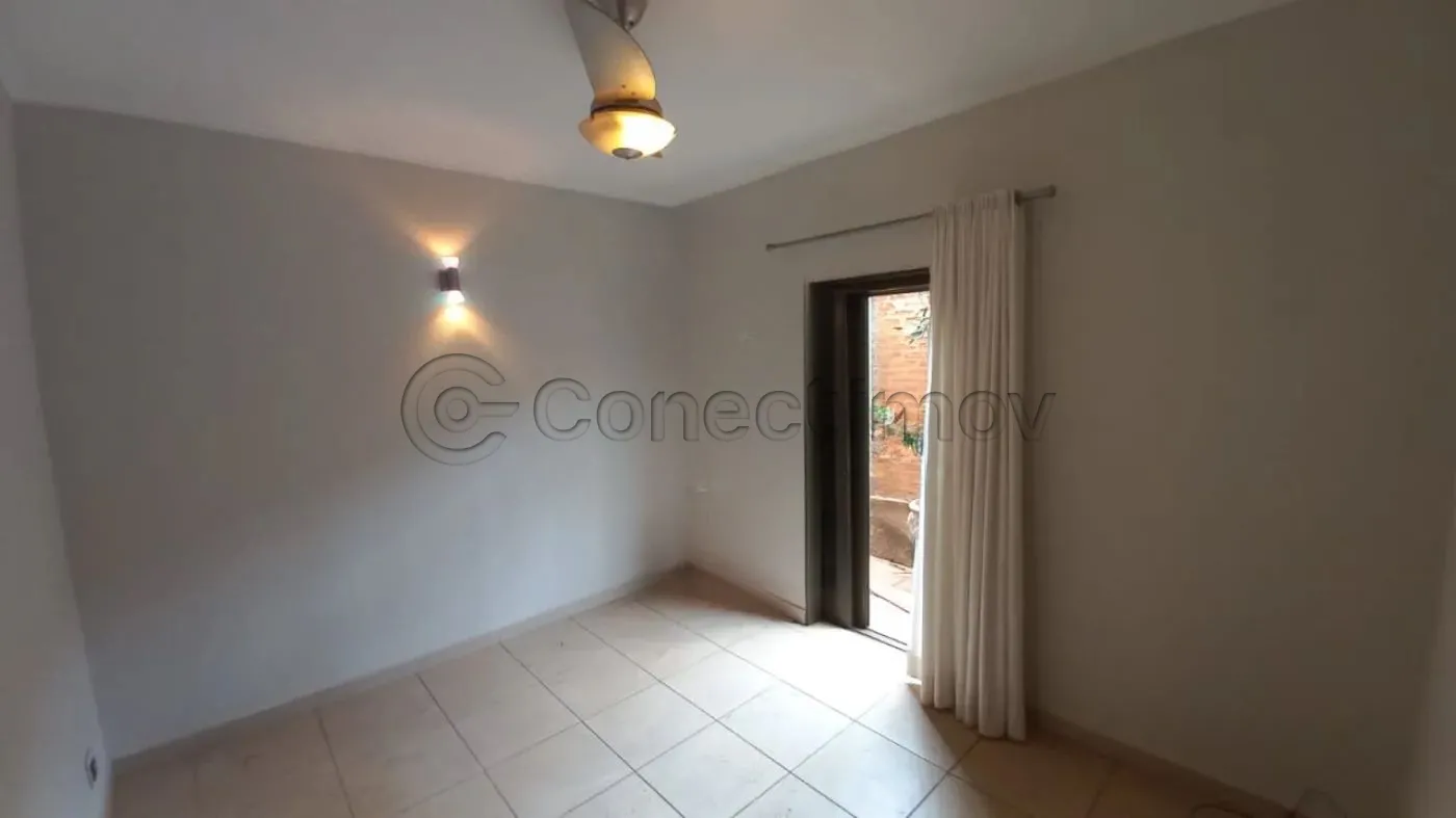Alugar Casa / Padr&atilde;o em Ribeir&atilde;o Preto R$ 4.500,00 - Foto 15