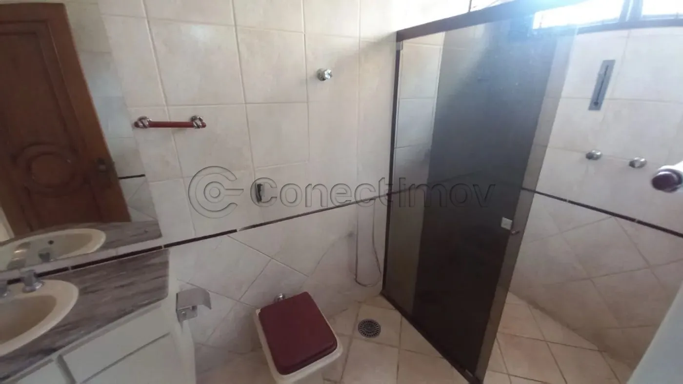Alugar Casa / Padr&atilde;o em Ribeir&atilde;o Preto R$ 4.500,00 - Foto 57