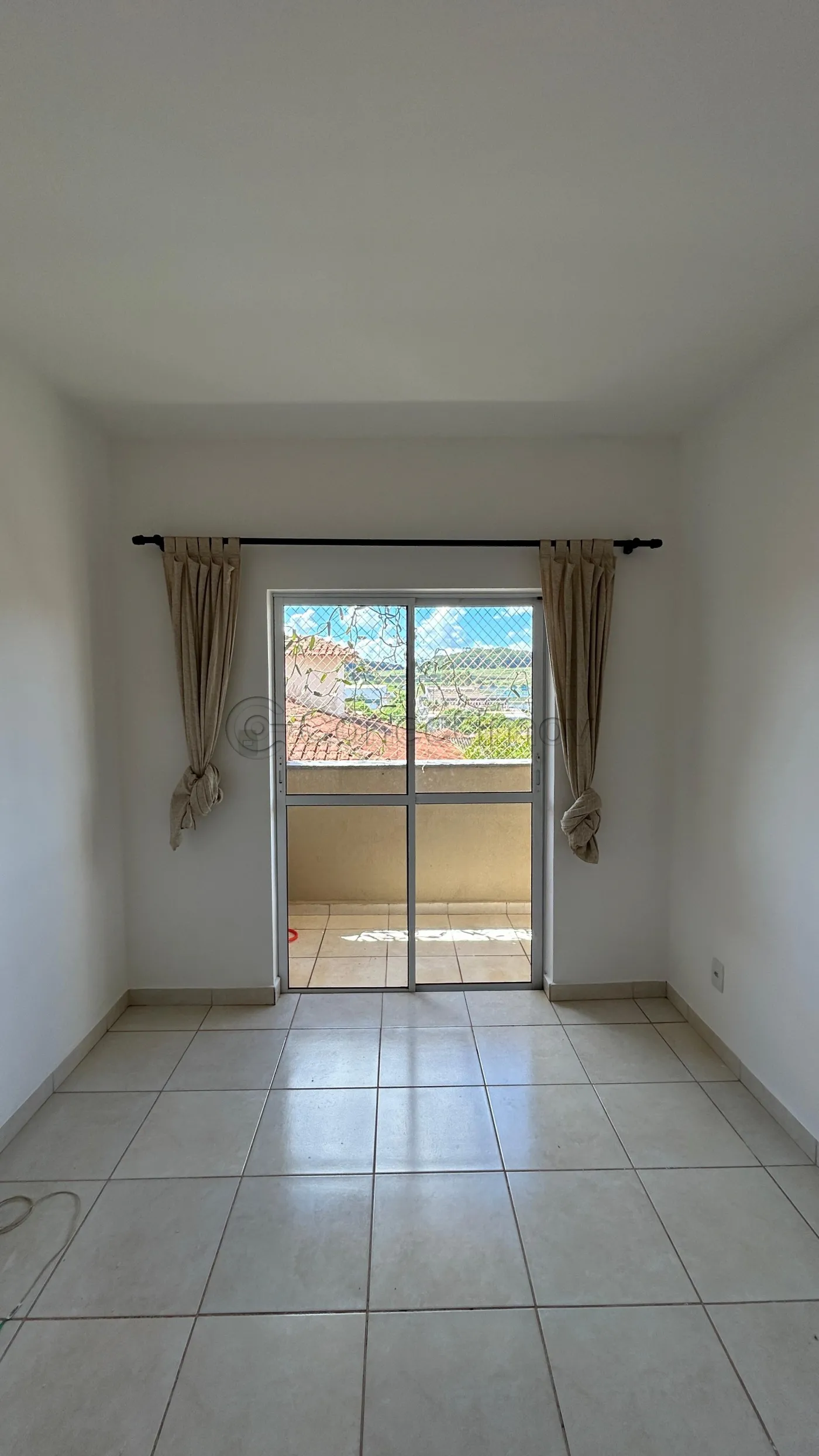 Comprar Apartamento / Padr&atilde;o em Ribeir&atilde;o Preto R$ 200.000,00 - Foto 1