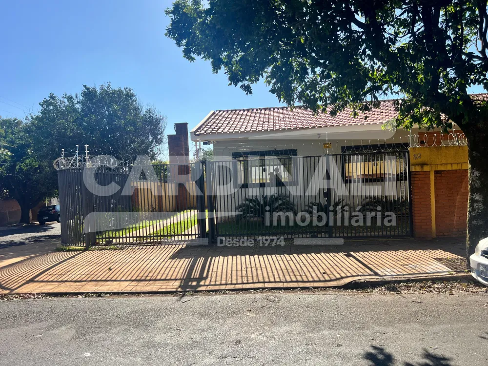 Casa / Padrão em Araraquara , Comprar por R$1.200.000,00