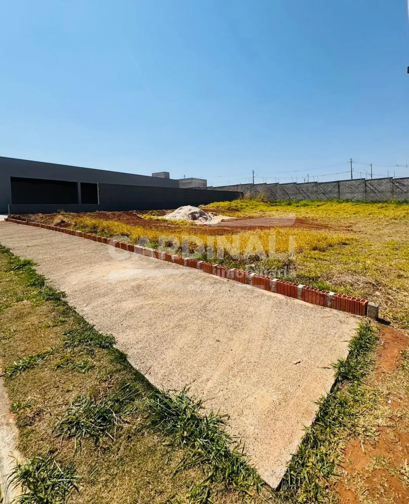 Terreno / Comercial em São Carlos , Comprar por R$1.350.000,00