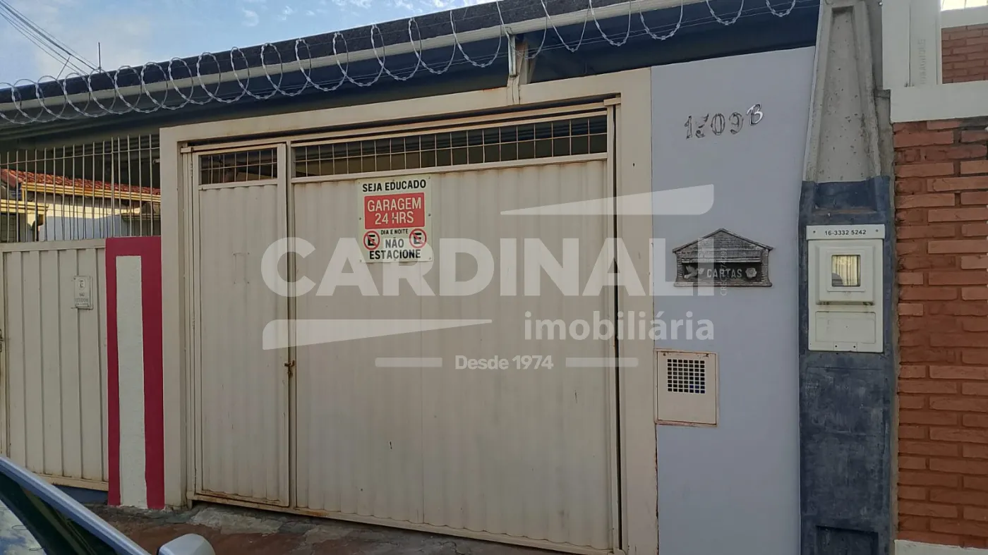Casa / Padrão em Araraquara Alugar por R$990,00