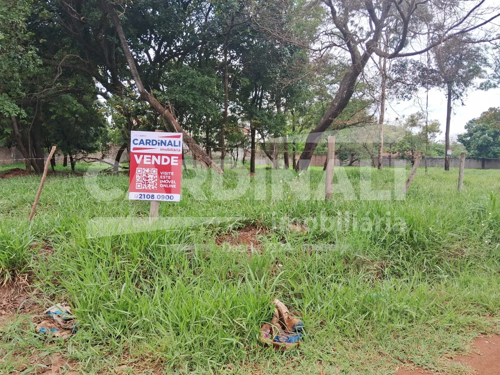 Terreno / Área em Araraquara , Comprar por R$320.000,00