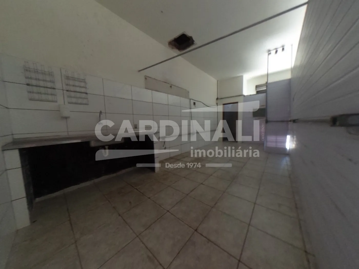 Alugar Comercial / Sal&atilde;o em S&atilde;o Carlos R$ 1.667,00 - Foto 4
