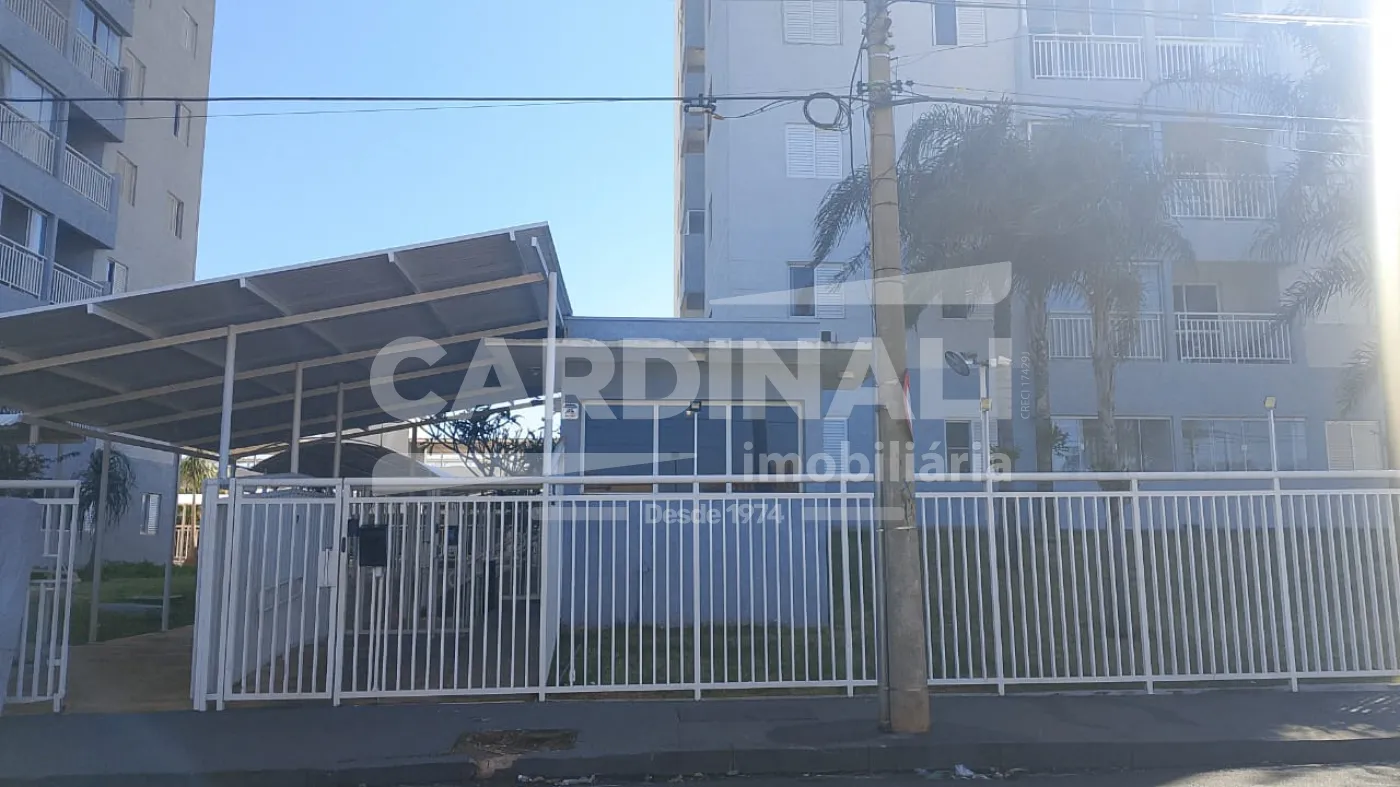 Apartamento / Padrão em Araraquara 