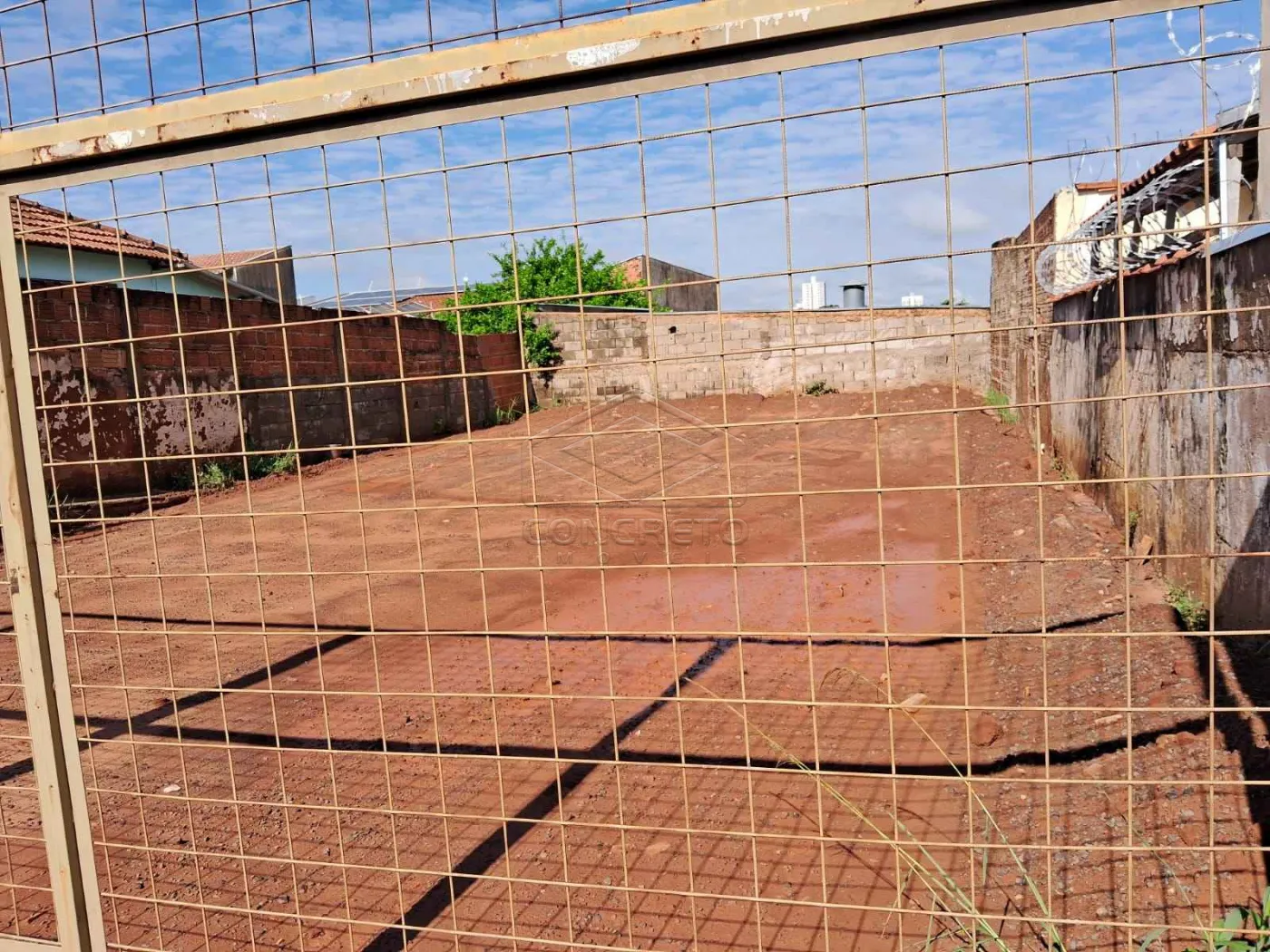 Alugar Terreno / Padr&atilde;o em Bauru R$ 800,00 - Foto 1