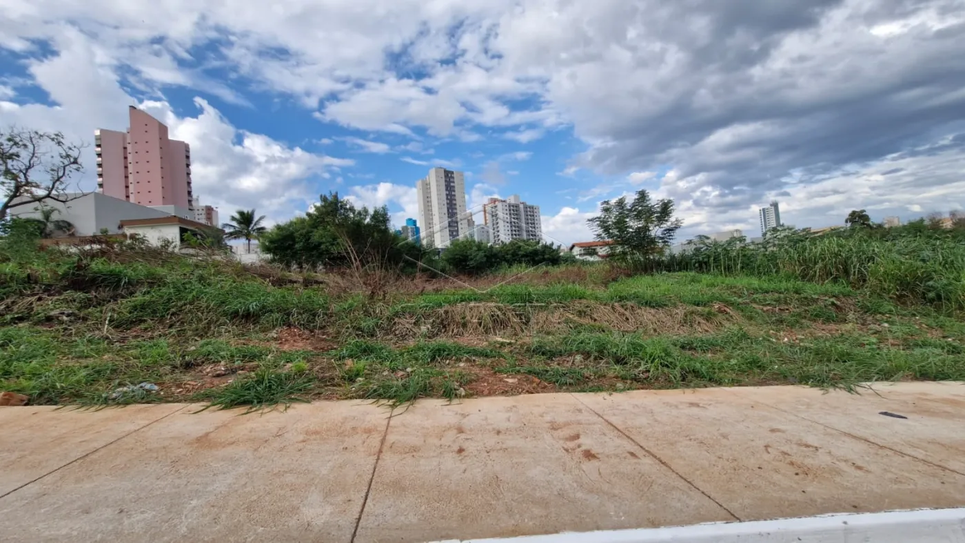 Comprar Terreno / Padr&atilde;o em Bauru R$ 1.307.000,00 - Foto 5