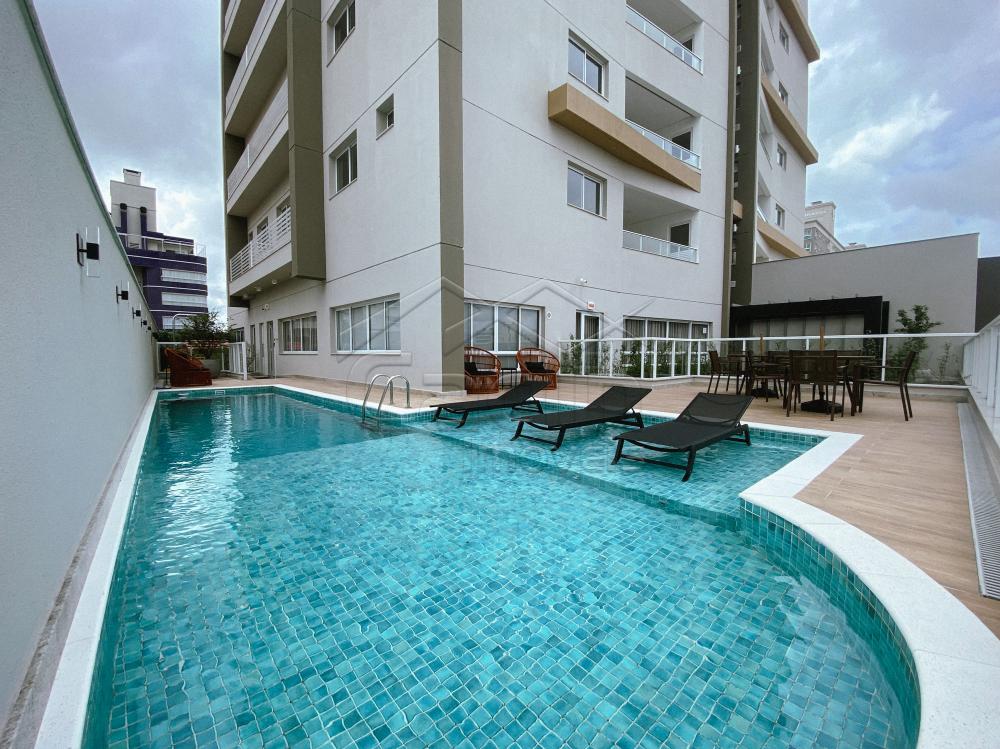 Comprar Apartamento / Padr&atilde;o em Navegantes R$ 895.000,00 - Foto 22