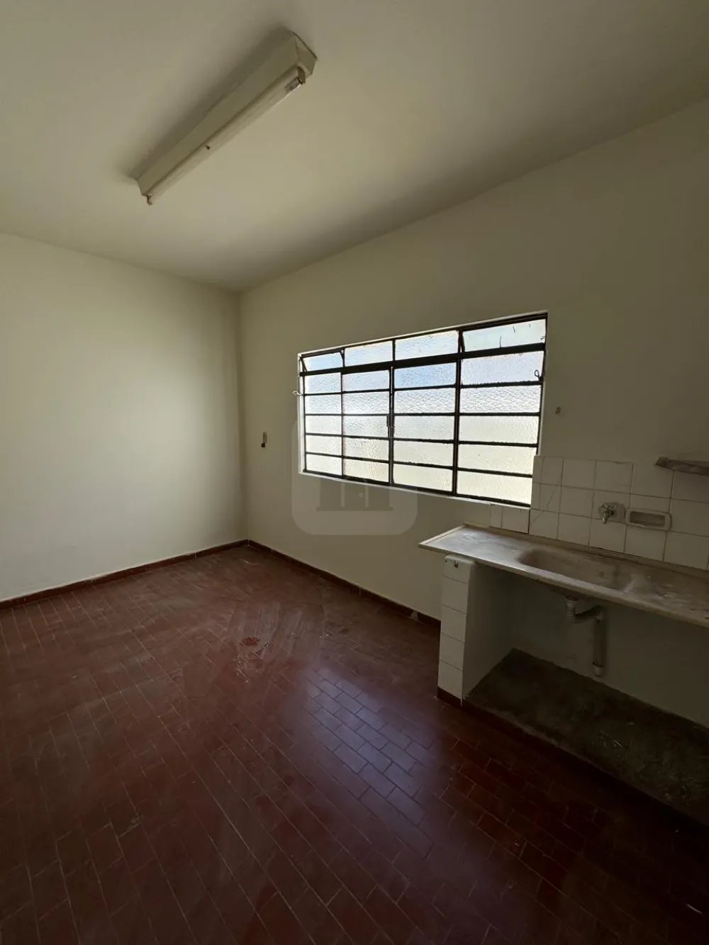 Alugar Casa / Padr&atilde;o em Araguari R$ 1.000,00 - Foto 12