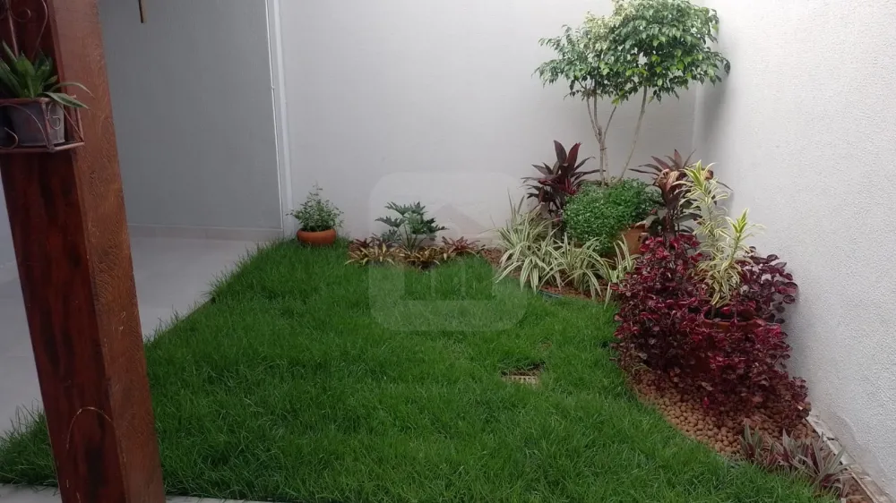Comprar Casa / Padr&atilde;o em Uberl&acirc;ndia R$ 650.000,00 - Foto 3