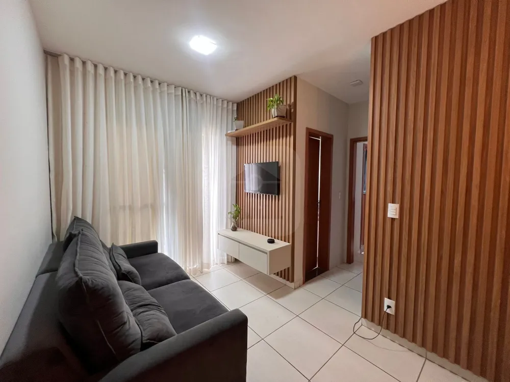 Comprar Apartamento / Padr&atilde;o em Uberl&acirc;ndia R$ 235.000,00 - Foto 3