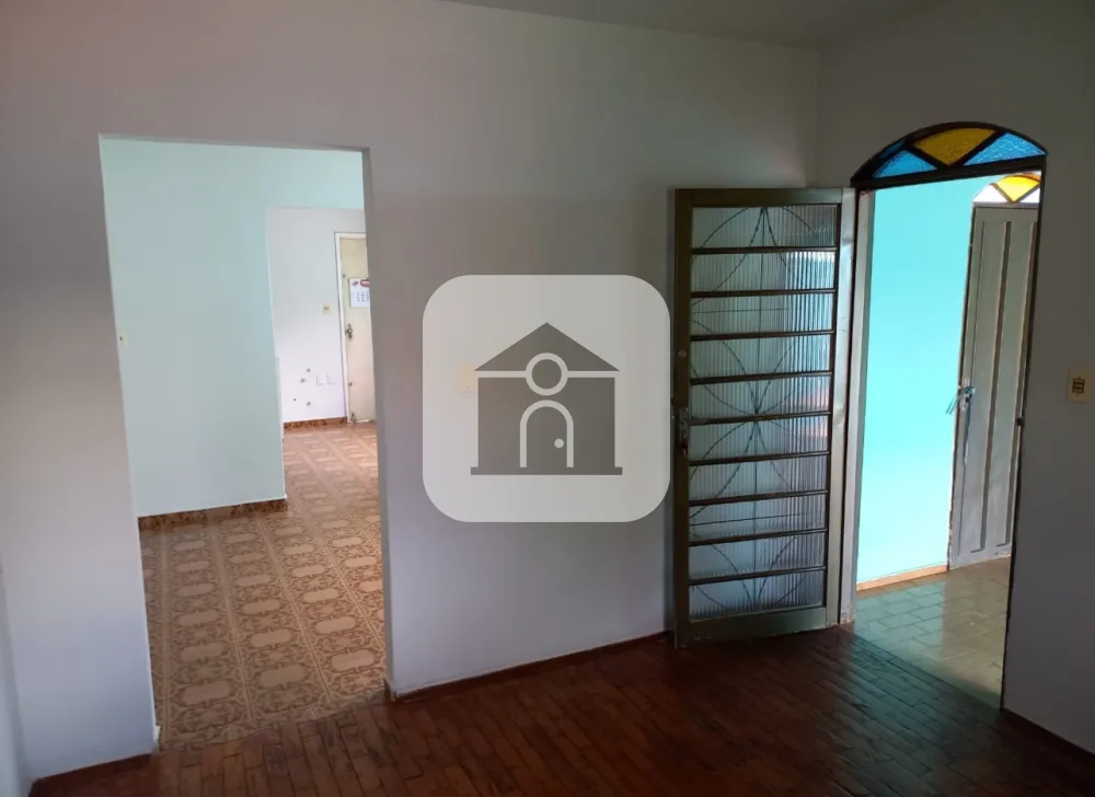 Comprar Casa / Padr&atilde;o em Uberl&acirc;ndia R$ 500.000,00 - Foto 2