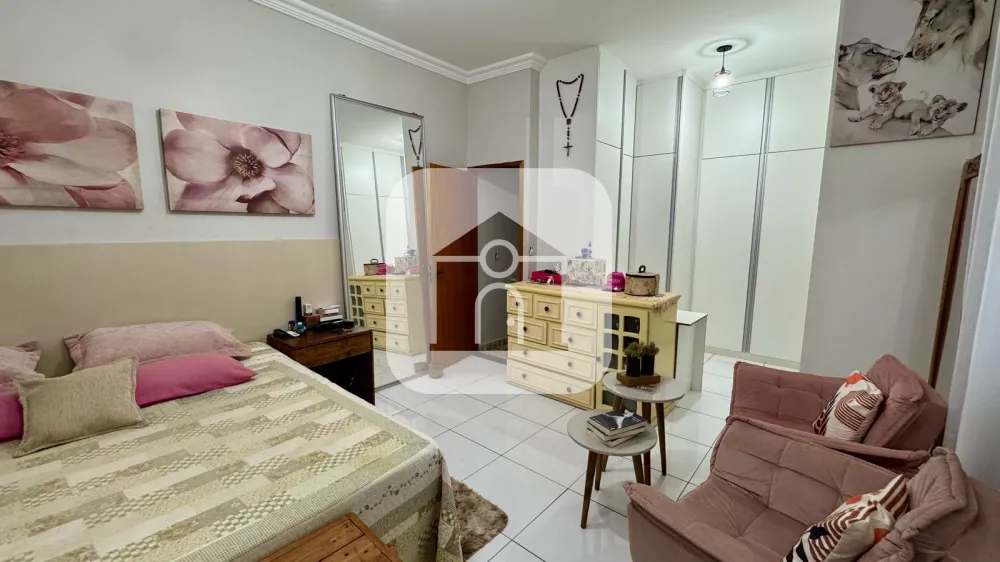 Comprar Casa / Sobrado em Uberl&acirc;ndia R$ 750.000,00 - Foto 7