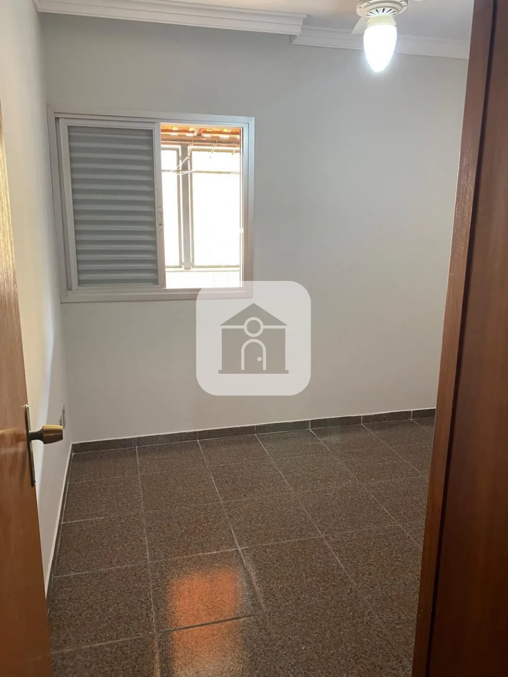 Alugar Apartamento / Sobrado em Uberl&acirc;ndia R$ 2.700,00 - Foto 19
