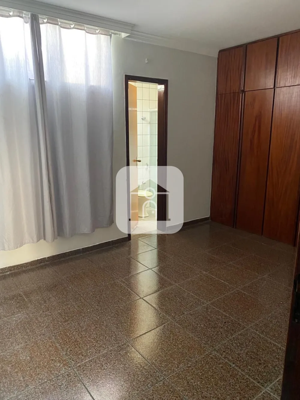 Alugar Apartamento / Sobrado em Uberl&acirc;ndia R$ 2.700,00 - Foto 25