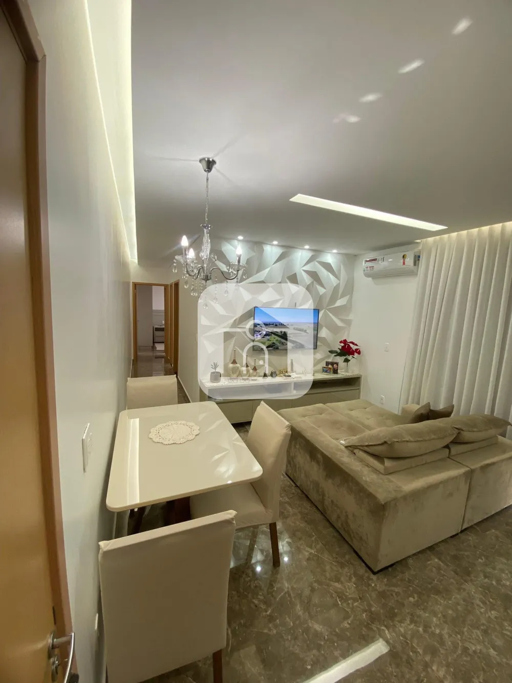 Comprar Apartamento / Padr&atilde;o em Uberl&acirc;ndia R$ 290.000,00 - Foto 1