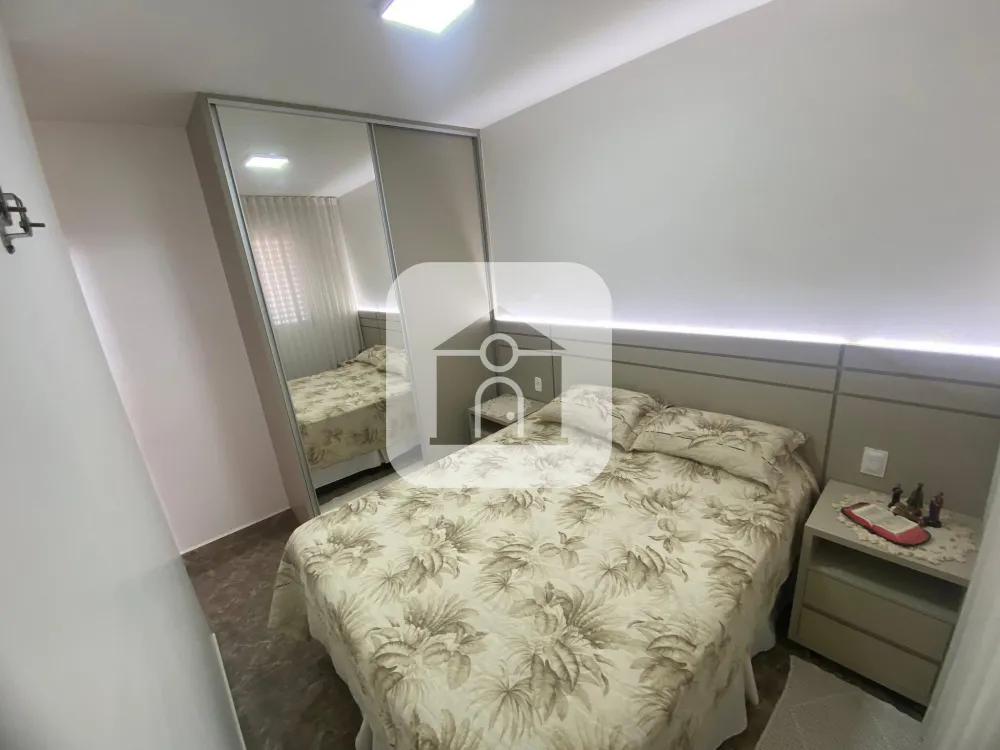 Comprar Apartamento / Padr&atilde;o em Uberl&acirc;ndia R$ 290.000,00 - Foto 5