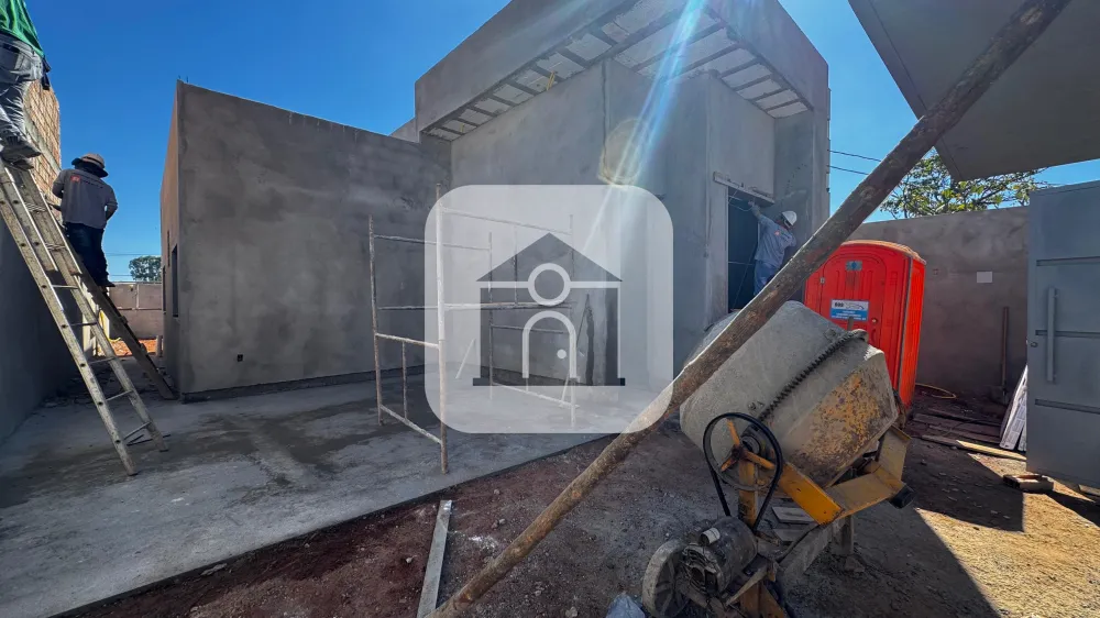 Comprar Casa / Padr&atilde;o em Uberl&acirc;ndia R$ 600.000,00 - Foto 1