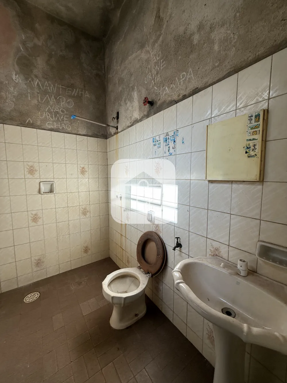 Alugar Comercial / Barrac&atilde;o em Uberl&acirc;ndia R$ 15.000,00 - Foto 12